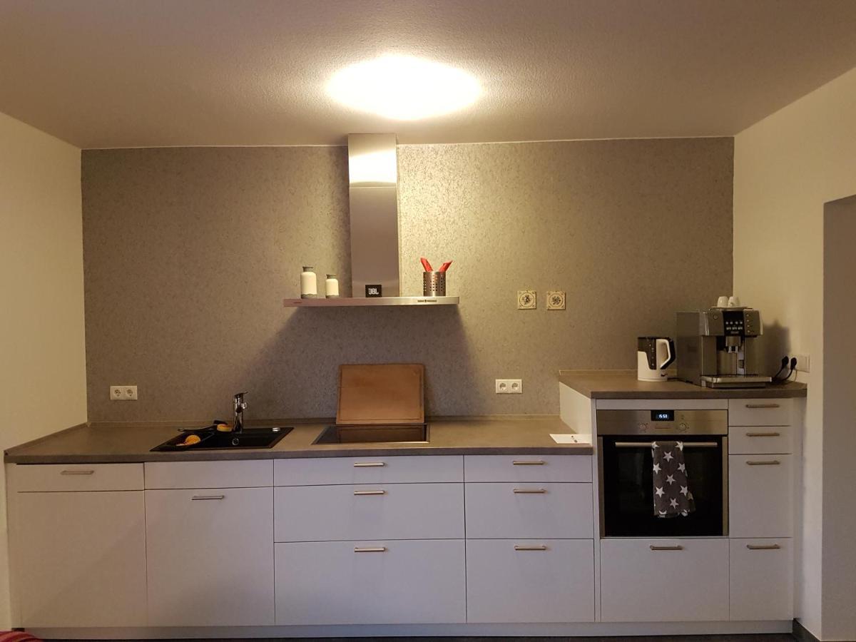 Ferienhaus Am ParadiesNeuschoo エクステリア 写真